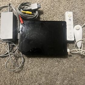 Nintendo Wii Black Game Console System Bundle COMPLETE (RVL-101) | TESTED