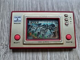 Nintendo Game & Watch Game - OCTOPUS - 14367446 *** INCLUDES 2 NEW BATTERIES ***