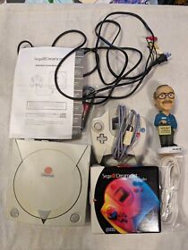 SEGA Dreamcast Console - White Controllers VMU Manuals Dream Cast