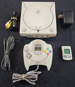 Sega Dreamcast Console PAL Region w/ Controller and VMU Tested  - Powers On READ