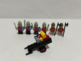 Vintage Lego Castle  Knight's Procession 677 Near Complete