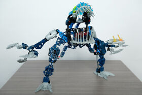 LEGO BIONICLE: Gadunka (8922) 100% Complete; Squid and Instruction Included