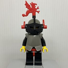 LEGO Castle cas168 Black Knight Minifigure Red Dragon Plumes 6009