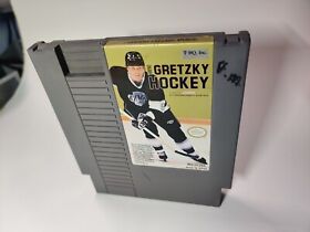 Authentic Wayne Gretzky Hockey Nintendo Entertainment System NES Tested!