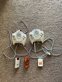 SEGA Dreamcast 2 White Controllers, Memory Card And 2 Force Packs!