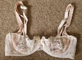 Agent Provocateur Maddy White Pink Lace Bra 32B Rare