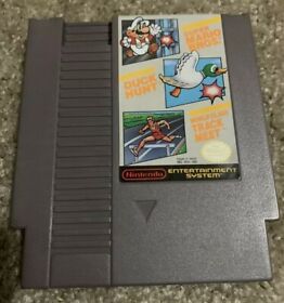 Super Mario Bros. / Duck Hunt / World Class Track Meet (Nintendo NES) authentic 