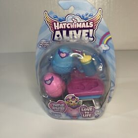 Hatchimals Alive, Hungry Playset 1, Alive With Highchair 
