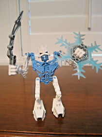 Lego Bionicle Glatorian 8976 Metus Ice Tribe - Complete - No Box or Manual
