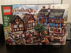 Brand New MISB LEGO Castle Medieval Market Village 10193 *Retired set*