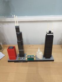 LEGO LEGO ARCHITECTURE: Chicago (21033) USED