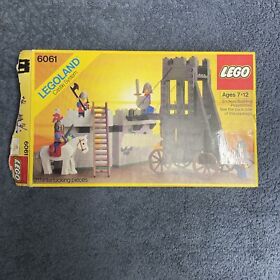 LEGO Castle 6061 Siege Tower 100% Complete W/Box Good Shape