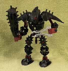 LEGO Bionicle Glatorian 8984 - STRONIUS - Complete Build Except NO Thornax