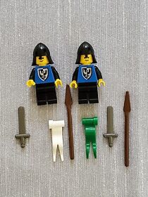 Lego Castle 6073 Black Falcon Knights cas101a Minifig [LOT OF 2]
