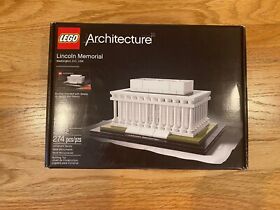 LEGO ARCHITECTURE: Lincoln Memorial (21022) - Rare!!  New in BOX /  SEALED