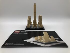 LEGO ARCHITECTURE ROCKEFELLER CENTER 21007 - COMPLETE WITH MANUAL