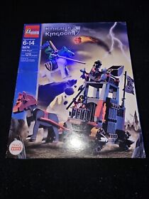 LEGO Castle: Battle Wagon (8874) NIB