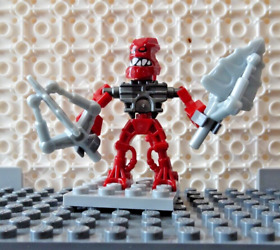 LEGO Bionicle Mini - bio003 Piraka Hakann, 2 Mini Weapons, 8624 8893 8894