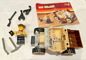LEGO 5918 - Adventurers Scorpion Tracker. Complete with Instructions