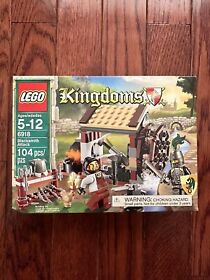 NEW Lego Kingdoms Blacksmith Attack 6918 , SEALED!