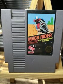 MACH RIDER - Juego Nintendo (auténtico) NES, probado y funcionando (5 tornillos)