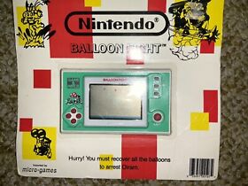 Nintendo Game & Watch Balloon Fight BF-107 New Sealed