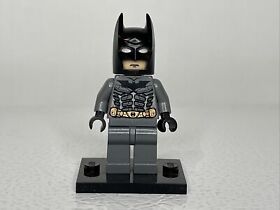 Lego DC Super Heroes Minifigure Batman, Dark Bluish Gray Suit 7888 7886 7884!