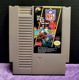 NFL Football - Authentic 1989 Nintendo NES Game Cartridge - Working!