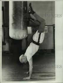 1961 Press Photo Johnny Coulen, World Bantan Champ - nes55712