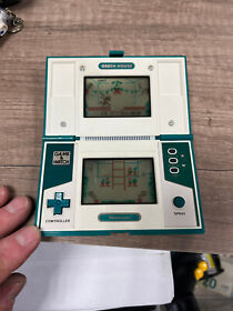 1982 Nintendo Game Watch Double Screen Green House Good Condition Red Battery Cover