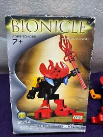 Lego Bionicle 8554 Tahnok Va  Complete Red Figure and box!