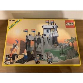 LEGO Legoland Castle King's Mountain Fortress 6081 In 1990 New RetiredⓁ