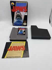 Jaws Nintendo NES Complete In Box CIB Damaged Side.