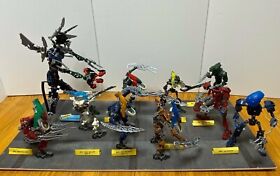 LEGO BIONICLE TOYS R US STORE DISPLAY. 10202 8601 8602 8605 8614 8615 8616 8617 