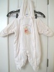 DISNEY :: 6-9M 9M :: Baby Girls Boys Winnie Pooh Bunting : Everyone Loves Honey