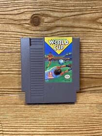 Cartucho de videojuego Nintendo NES solo para la Copa del Mundo.