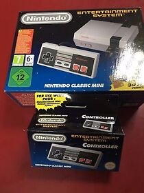 Nintendo NES Mini Classic with 2 contollers - Limited Edition Console & Sealed