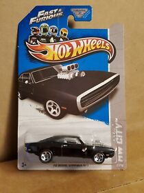 Hot Wheels 2013 HW City Street Power Fast & Furious '70 Dodge Charger R/T Black