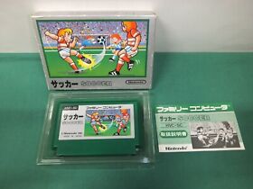 FÚTBOL -- En caja. Famicom, NES. Juego de Japón. Funciona completamente. 10249