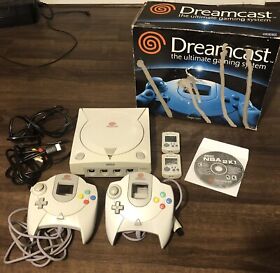 Sega Dreamcast Console w/ Box + 2 Controllers + 2 VMU + NBK2K1  Bundle