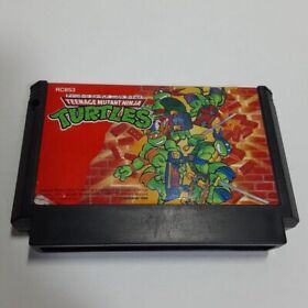 Konami Teenage Mutant Ninja Turtles Family Computer Video Game Software 1990