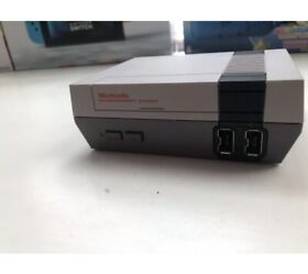 Official Nintendo NES Classic Edition Mini CONSOLE & HDMI/AC cable-No Controller