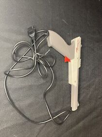 Nintendo NES Zapper Grey Light Gun OEM Original (NES-005) - Gray