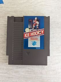 Ice Hockey (Nintendo NES 1988) TESTED & WORKING