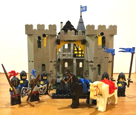 LEGO 10039 Legend Black Falcon's Fortress 2002 (Retired) - Building Blocks Toy