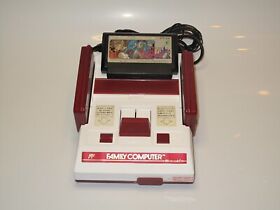 Nintendo Famicom Genuine USB Powered / AV Cable outputs w/Dragon Quest IV