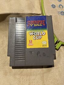 Super Spike V'Ball/World Cup Soccer ORIGINAL NINTENDO NES  1985