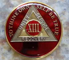 Aa Tri-Plate Alcoholics Anonymous Red/Gold Coin 13 Years Chip Token Medallion