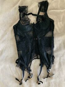 Agent Provocateur 36B Black Lace Corset garter lingerie. In Great Condition