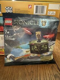 LEGO Bionicle Villain Pack 50029, Gold Skull Grinder Mask with Stand New In Bag